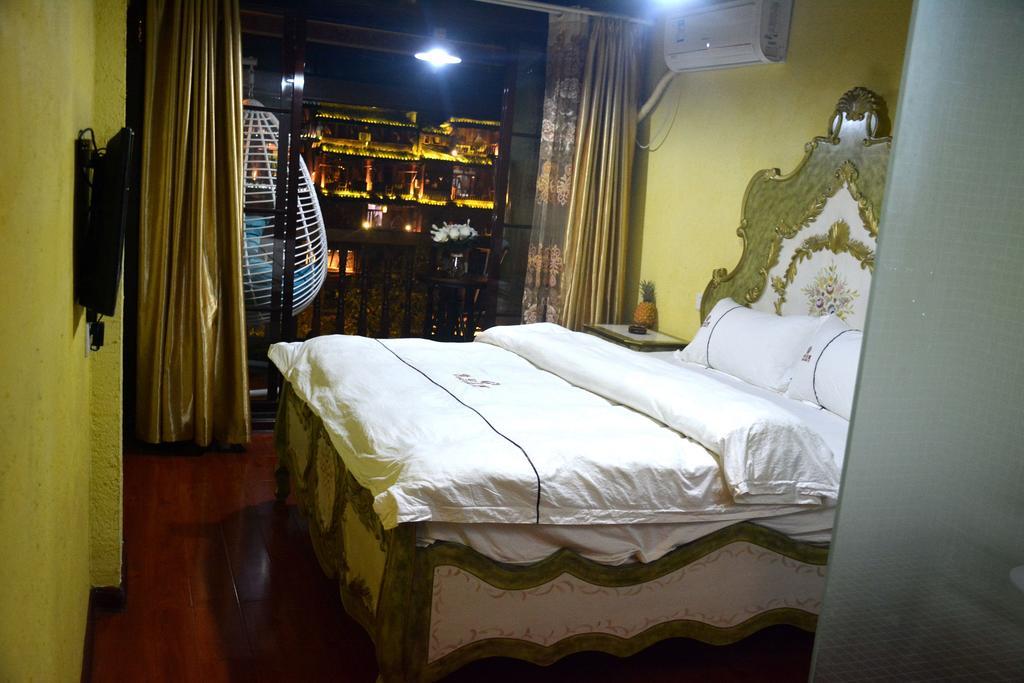 Fenghuang 1St Apartment Kültér fotó