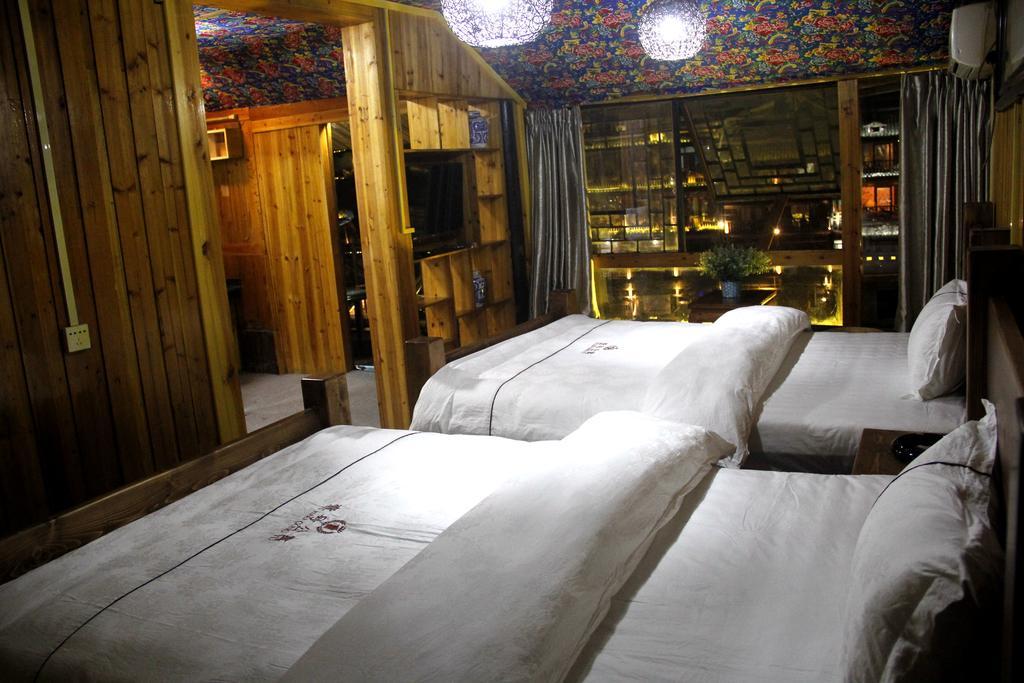 Fenghuang 1St Apartment Kültér fotó