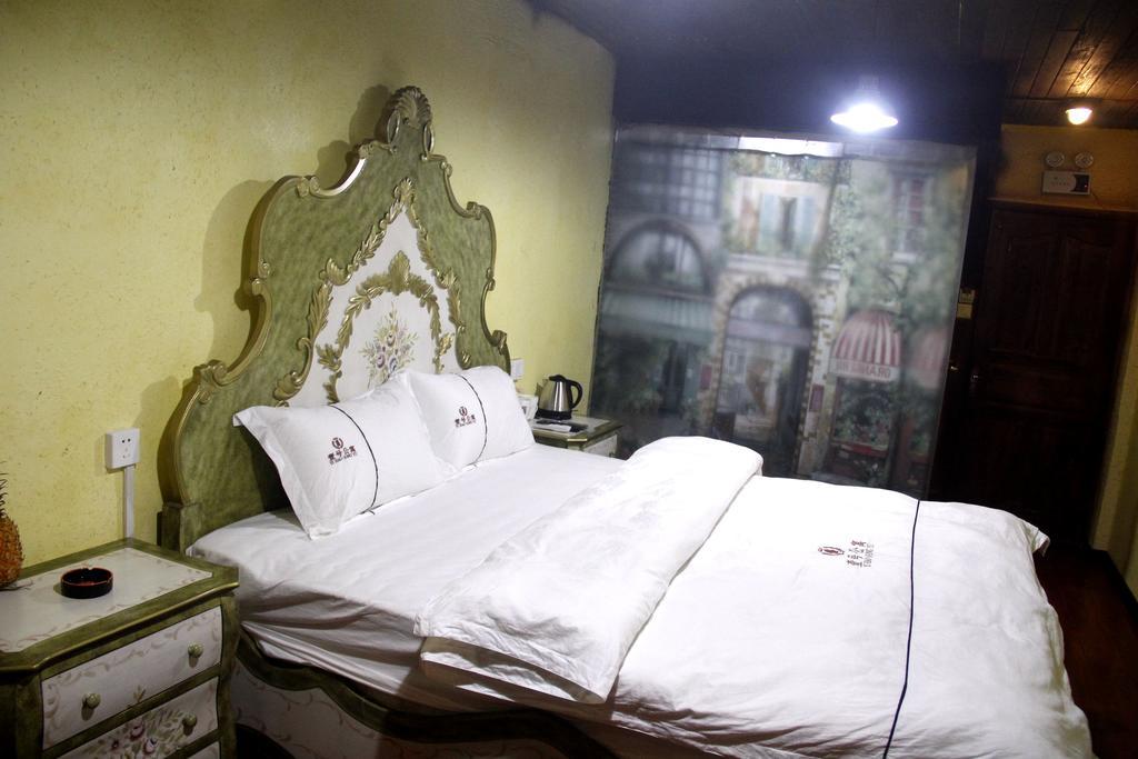 Fenghuang 1St Apartment Kültér fotó