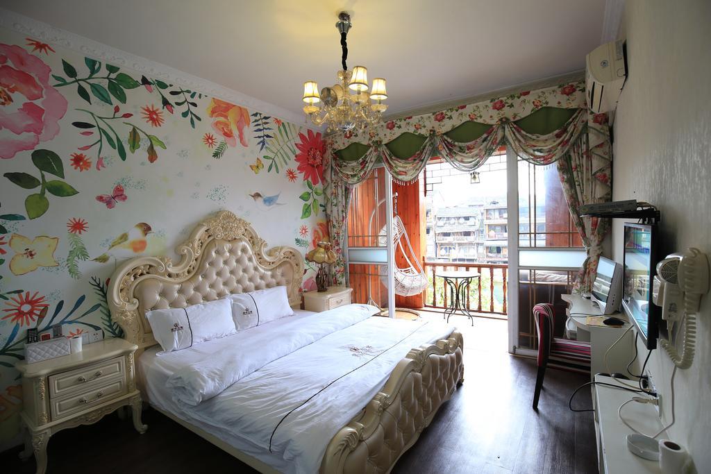 Fenghuang 1St Apartment Kültér fotó