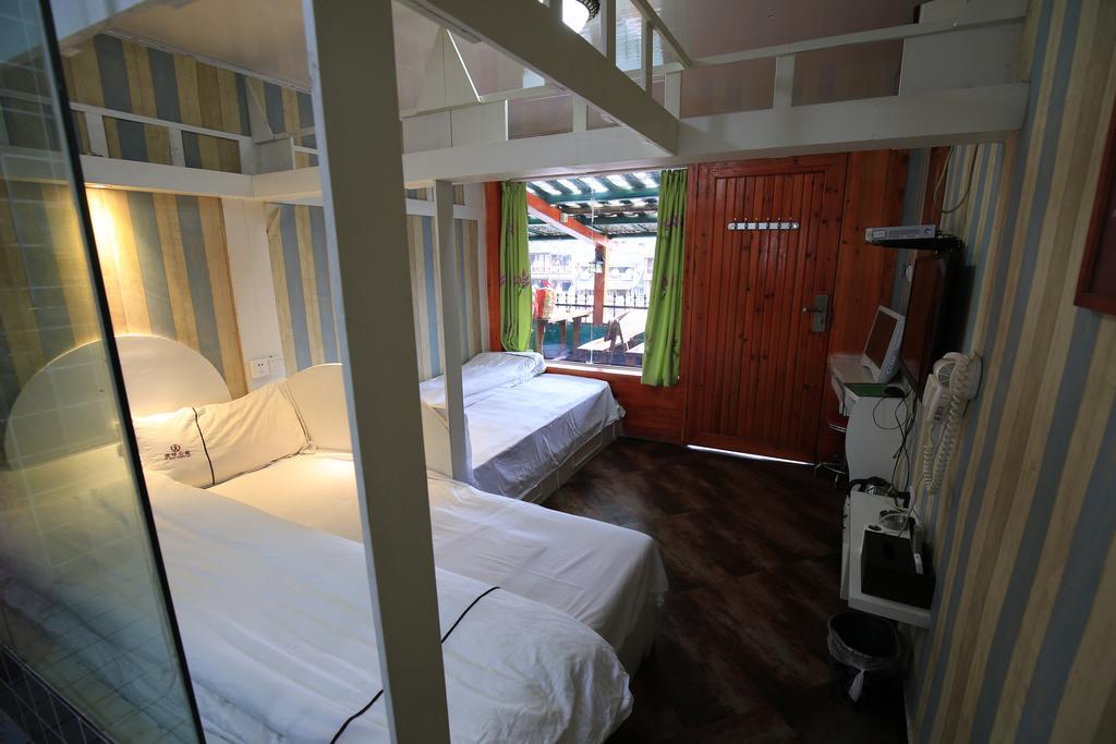 Fenghuang 1St Apartment Kültér fotó