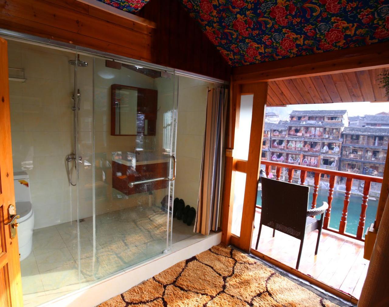 Fenghuang 1St Apartment Kültér fotó